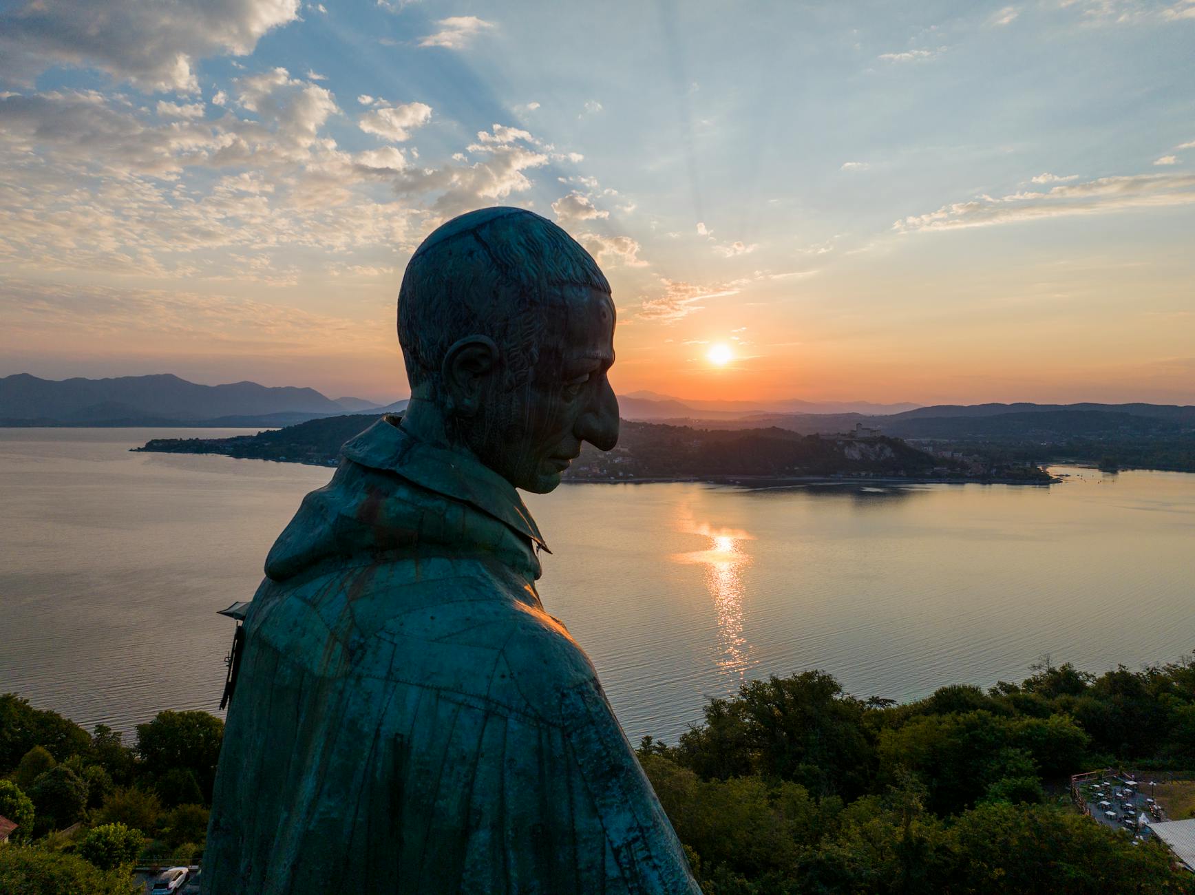 Carlo Mollino’s Modernist Masterpiece on Italy’s Lake Maggiore Lists for $2.2 Million